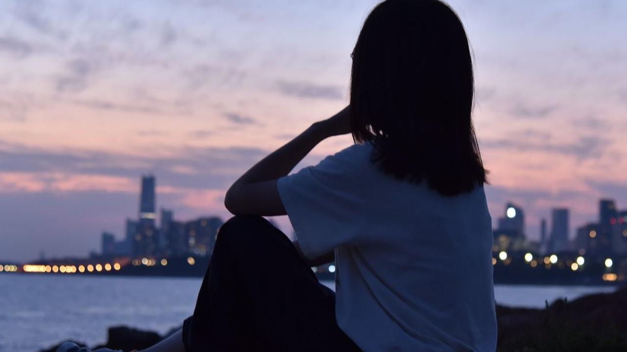80 Kata Kata Kenangan Masa Lalu yang Menyentuh Hati