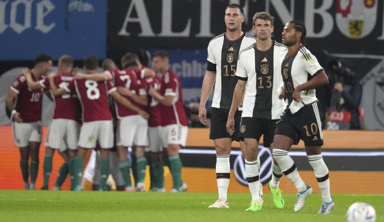 Hasil ini mengukuhkan posisi Hungaria di puncak klasemen sementara Grup 3 UEFA Nations League A dengan raihan 10 poin. Di sisi lain, Jerman tertahan di peringkat ketiga. (AP/Michael Sohn)