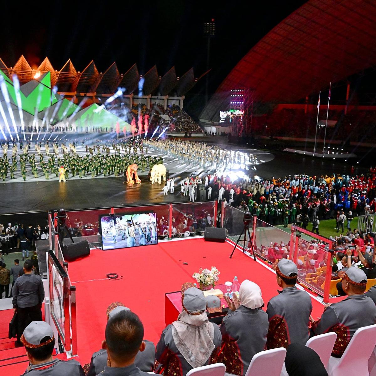 Presiden Jokowi Buka Pekan Olahraga Nasional (PON) XXI Tahun 2024 di Stadion Harapan Bangsa, Kota Banda Aceh
