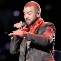 Penampilan Justin Timberlake dalam Superbowl 2018 (Just Jared)