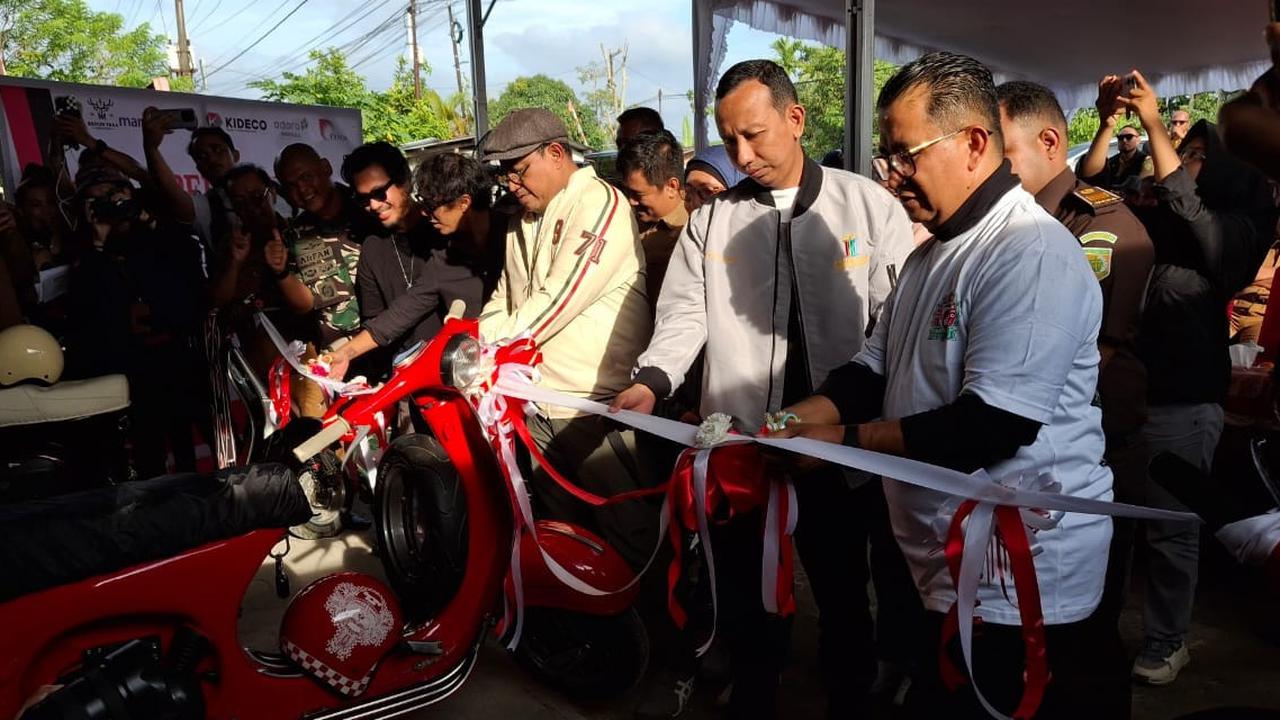 Bangun Ekosistem Motor Listrik, Pj Bupati PPU dan Pj Gubernur Kaltim Resmikan Bengkel Konversi Motor Listrik