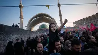 3 Putra Ali Khamenei Hadiri Prosesi Pemakaman, Kecuali Mojtaba