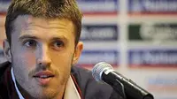 Gelandang Timnas Inggris Michael Carrick dalam sesi konferensi pers.