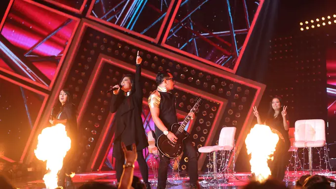 [Bintang] Kotak dan Kikan