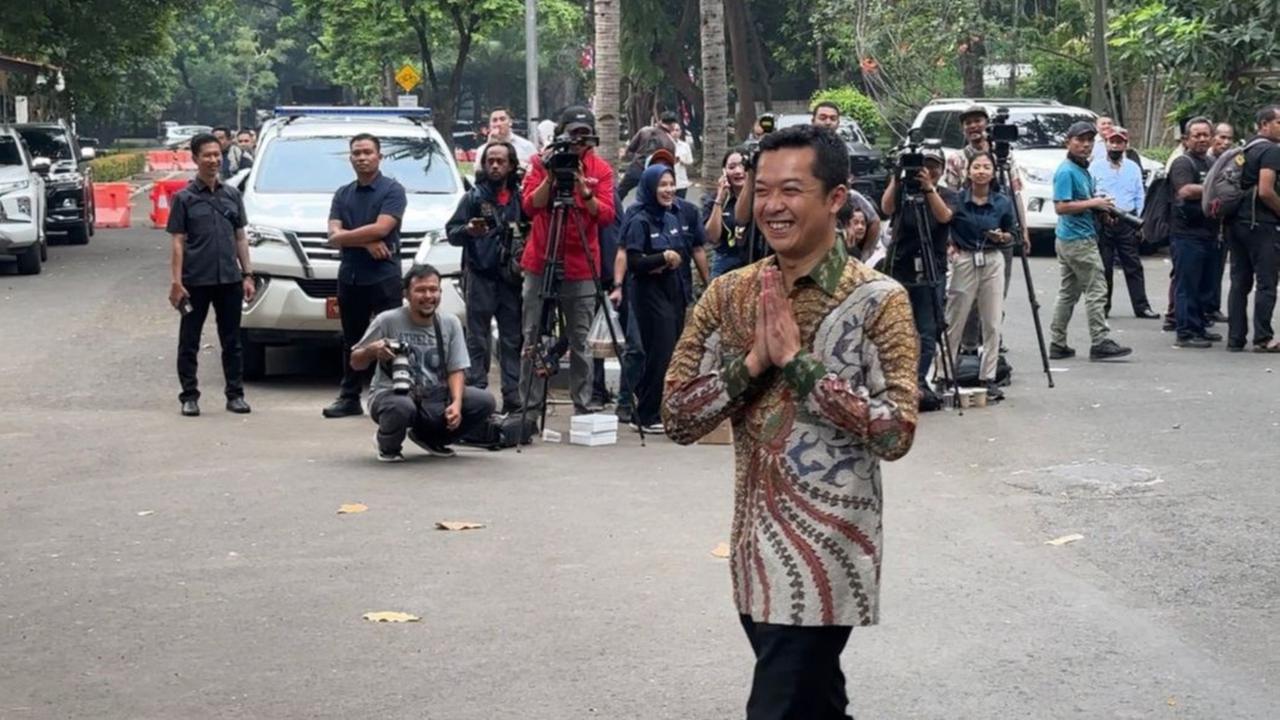Dua Kali Beri Kode Smash, Taufik Hidayat Diminta Prabowo Genjot Prestasi Olahraga Indonesia