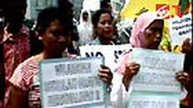 Pendemo Tolak Komersialisasi Pendidikan