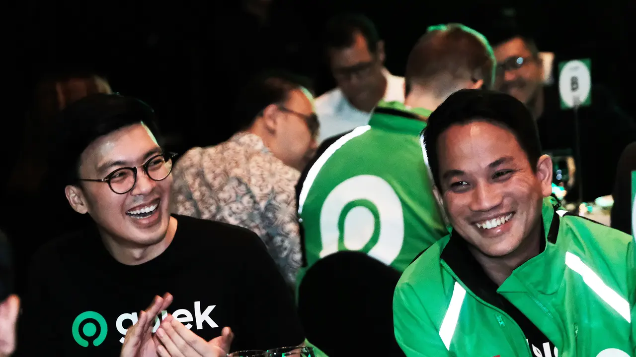 Co-CEO Gojek Kevin Aluwi dan Andre Soelistyo (foto: Gojek).