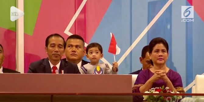 VIDEO: Imutnya Jan Ethes Temani Jokowi di Pembukaan Asian Para Games 2018