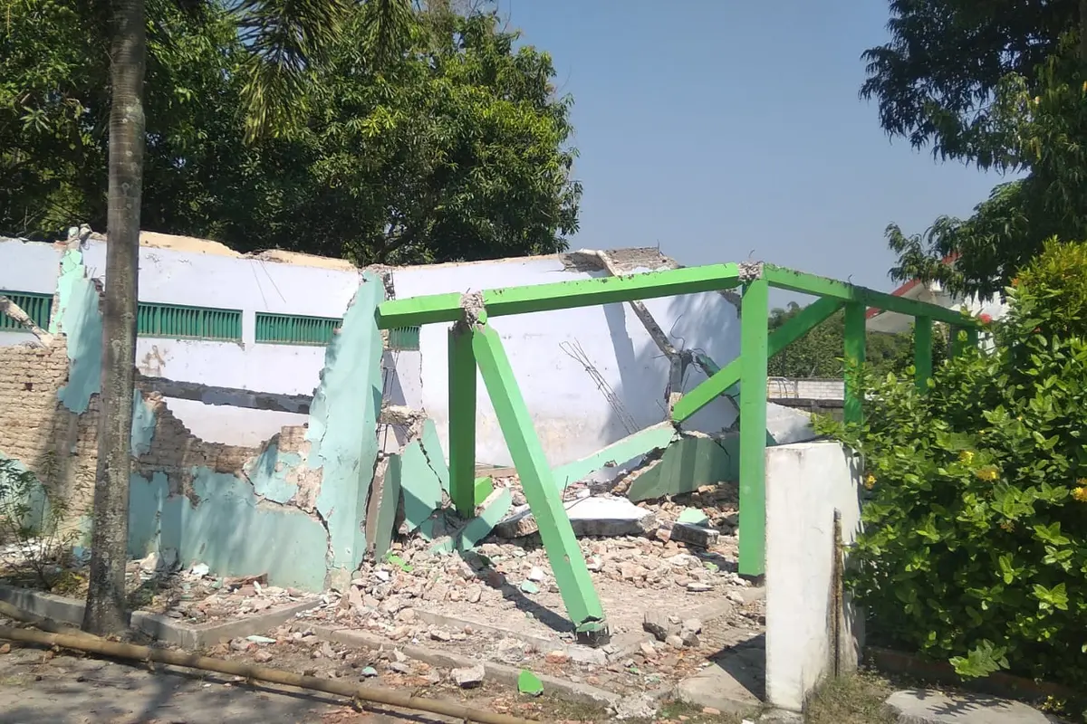 Pekerja Bangunan tewas
