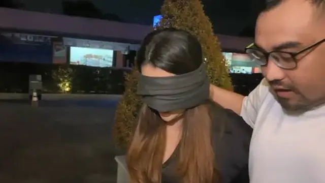 5 Momen Nurhidayat Mantan Pemain Timnas Saat Lamar Kekasih Ini Romantis