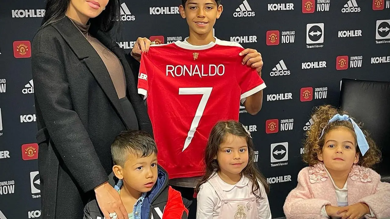 Cristiano Jr - Cristiano Ronaldo - Manchester United