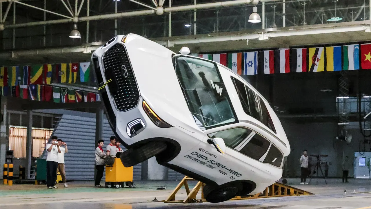 Eksperimen Chery, Bikin Mobil Baru Pakai Bantuan AI (Carexpert)