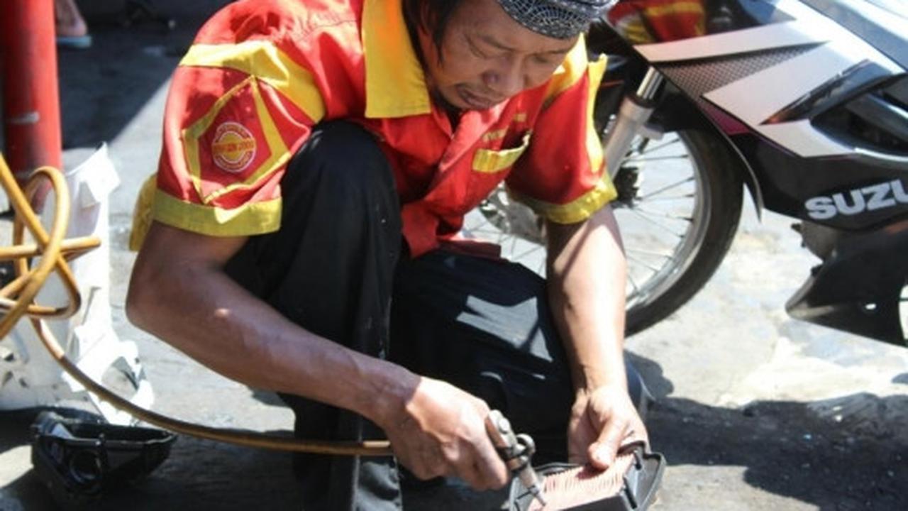 Servis naik, bengkel motor di Malang laris manis menjelang Lebaran