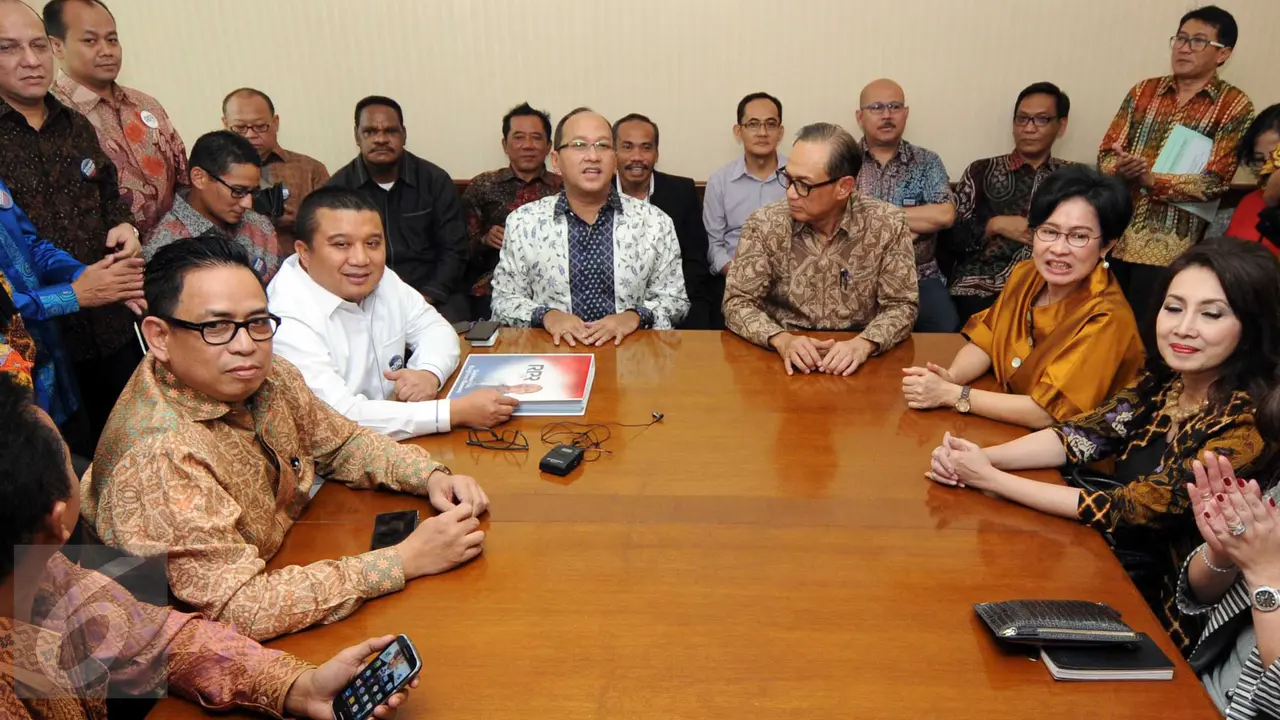 20151116-Rosan Perkasa Roeslani Maju Sebagai Ketua Umum Kadin Periode 2015-2020 