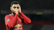 4. Bruno Fernandes (Manchester United) - Gelandang asal Portugal ini mampu mengembalikan performa terbaik Manchester United saat tiba pada bursa transfer musim dingin 2020. Bruno Fernandes menjadi motor pergerakan dan piawai dalam mencetak gol serta memberikan assist. (AFP/Oli Scarff)