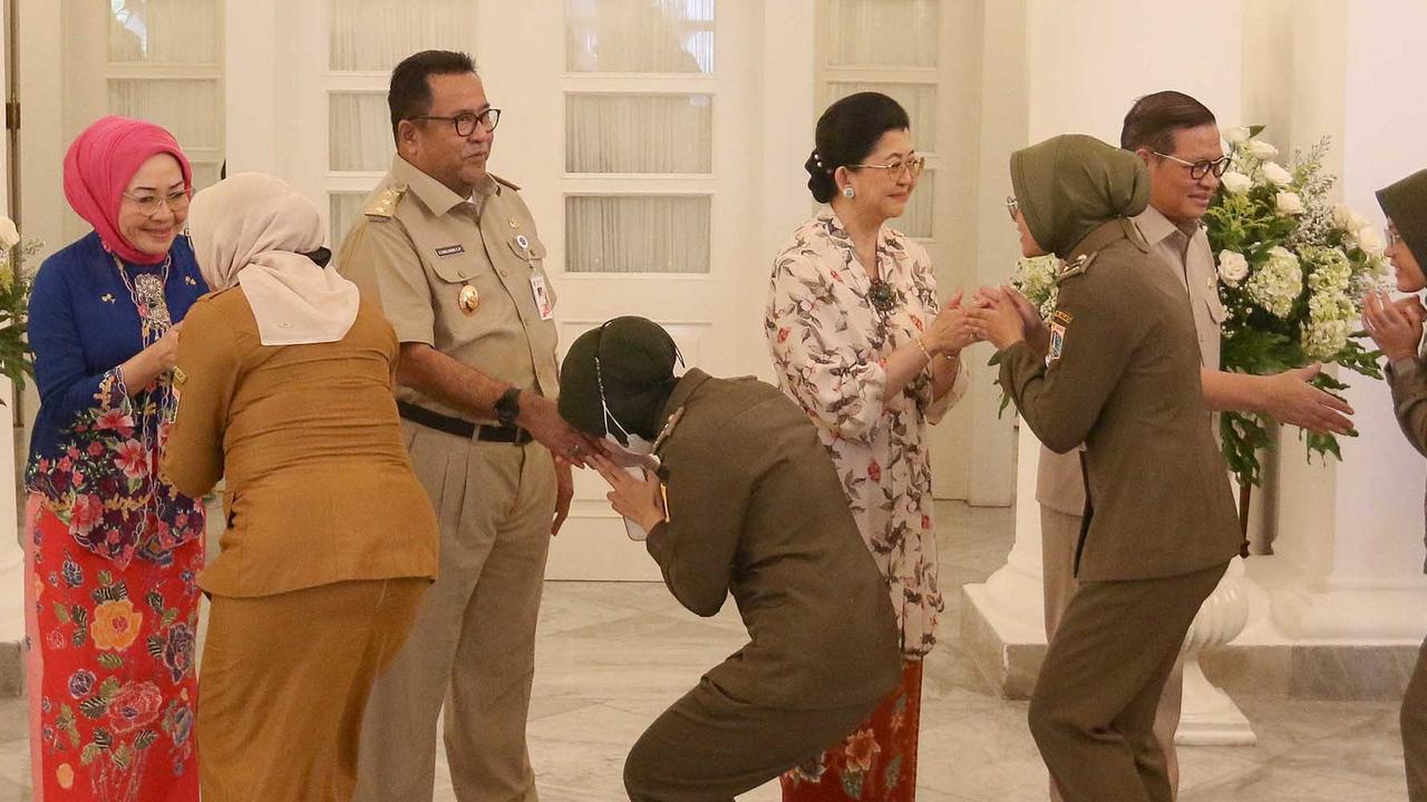 FOTO: Pramono-Rano Halal Bihalal dengan ASN Di Balaikota DKI