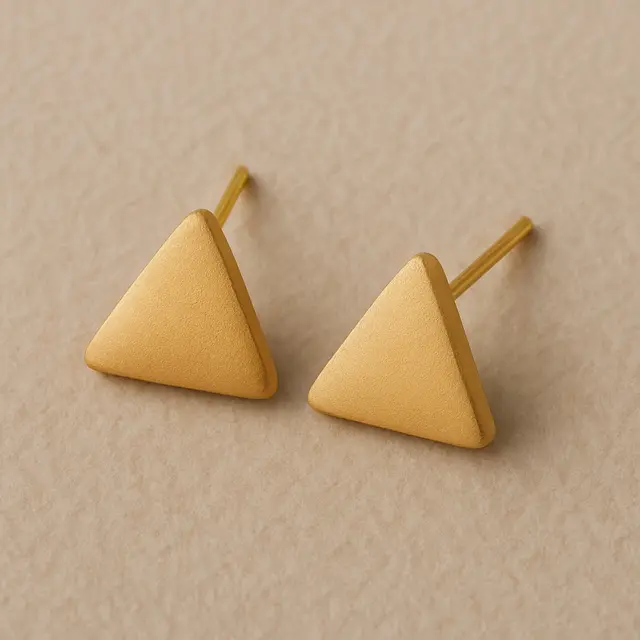 Model Anting Emas untuk Orang Tua Terbaru (Foto: ChatGPT)