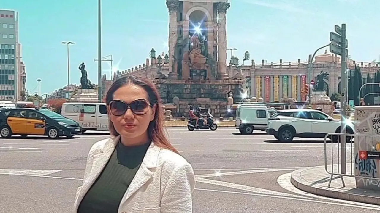 Hidup Cathrine Wilson terlihat lebih bahagia usai dipersunting Idham Mase