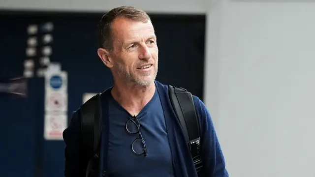 Gary Rowett - Oxford United