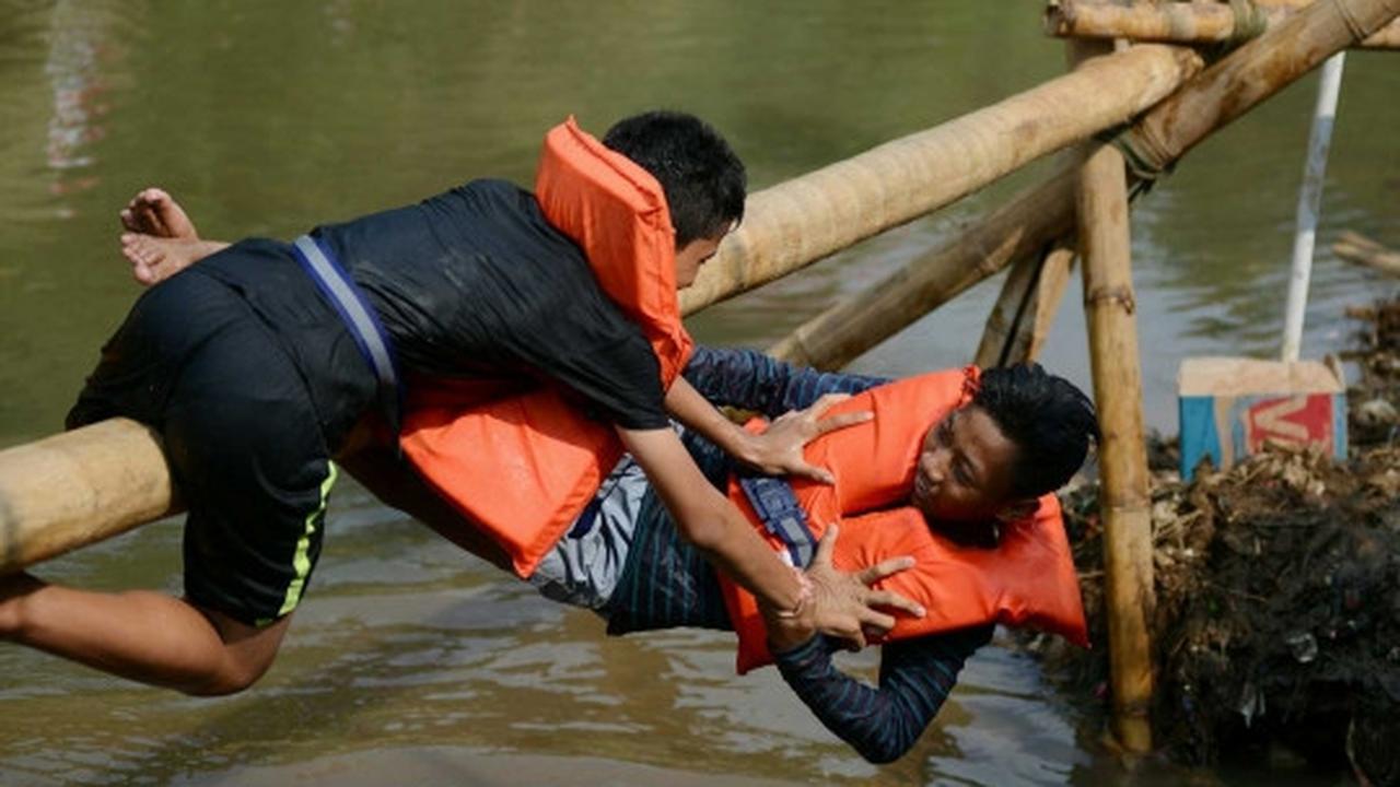 Serunya lomba-lomba yang dimainkan di Pesta Rakyat Ciliwung