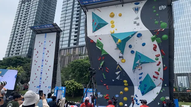 Kualifikasi Lead Kejuaraan Dunia Panjat Tebing 2022 Jakarta