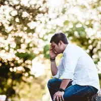 ilustrasi penyebab rezeki suami susah/Ben White/unsplash