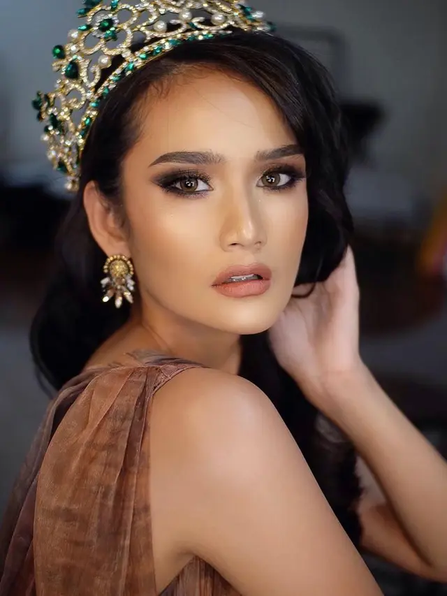 6 Potret Intan Wisni, Finalis Miss Eco Indonesia yang Jadi Sorotan