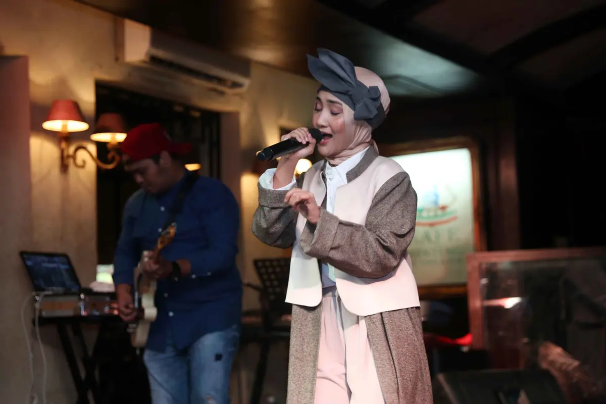 [Bintang] Fatin Rilis Album Religi