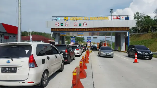 PT Hutama Karya (Persero) mencatat, selama 16 hari periode mudik dan balik Lebaran pada 15-30 April 2023, sebanyak 3.034.677 kendaraan melintas di Jalan Tol Trans Sumatera (JTTS). (Dok Hutama Karya)