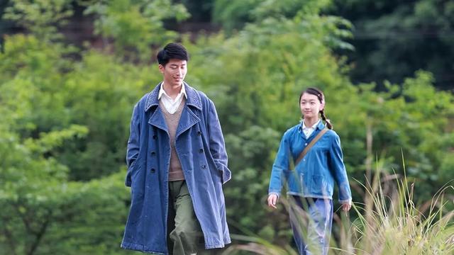 Under the Hawthorn Tree (2010)