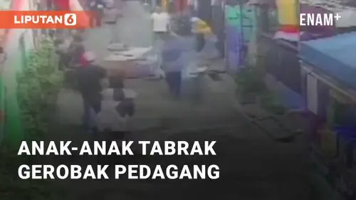 VIDEO: Jatuh, Anak-anak Kendarai Sepeda Listrik Tabrak Gerobak Pedagang