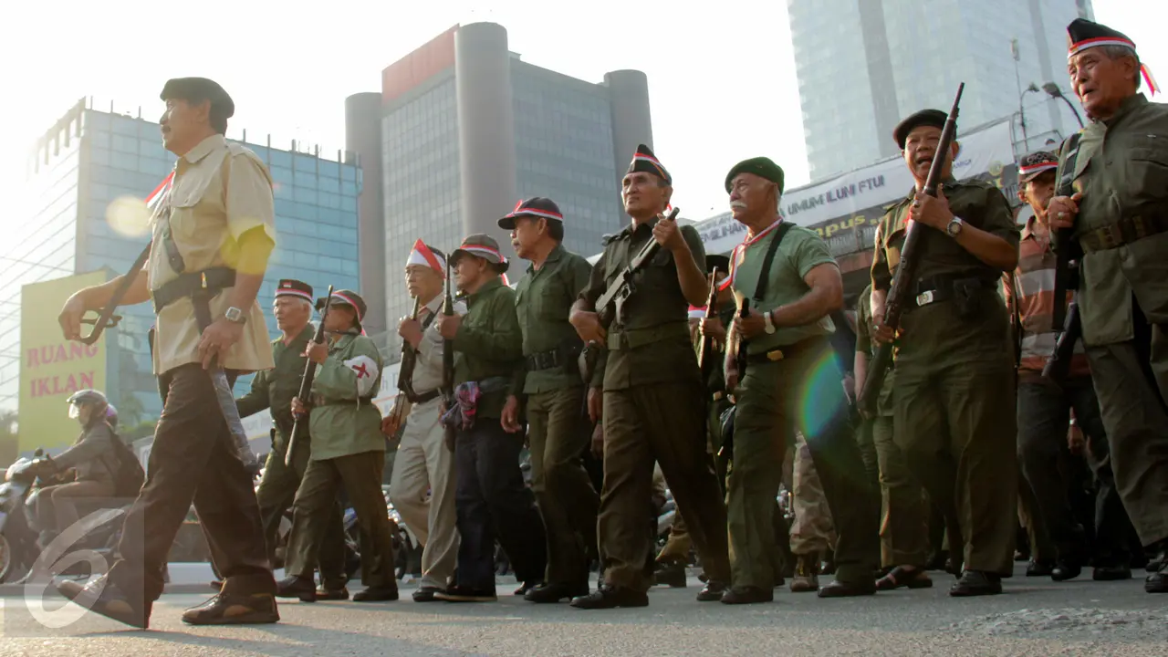 20150811-Hari Veteran, Ribuan Pejuang Kemerdekaan Turun ke Jalan-Jakarta