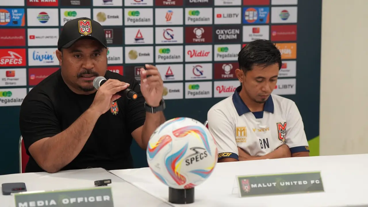 Imran Nahumarury dan Bagus Nirwanto - Malut United di Pegadaian Liga 2 2023/2024