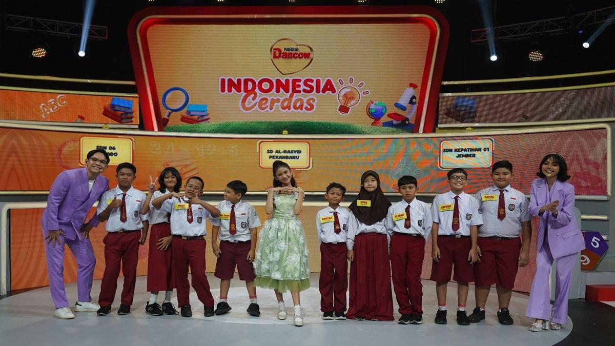 Persaingan di Babak Grand Final Berlangsung Sengit, Siapakah Sekolah yang Menjadi Pemenang DANCOW Indonesia Cerdas 2025?