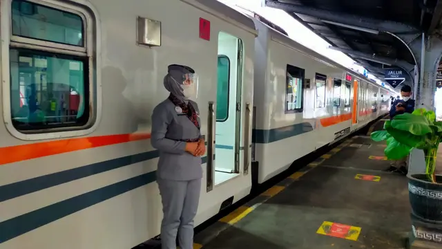Ilustrasi Pemberangkatan Kereta Api dari Stasiun Jember (Istimewa)
