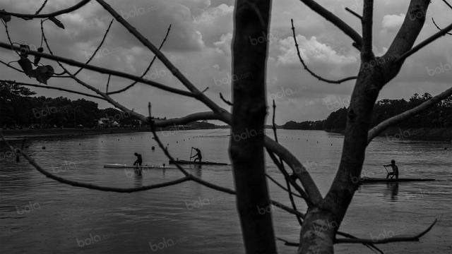 Foto Cerita: Hitam Putih Kiprah Pejuang Olahraga di Tanah Legenda