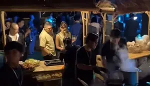 Gubukan Kuliner di Pernikahan Luna Maya dan Maxime Bouttier, Tetap Merakyat untuk Tamu Mewah. (Dok: TikTok @luna_bouttier)