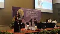 Lomba debat Australia-Asia