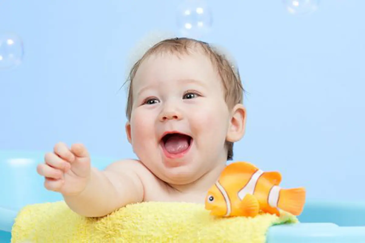 Memandikan bayi tak perlu tiap hari/copyright: thinkstockphotos.com
