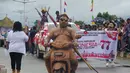 Dibalur penuh lumpur sebagai pemaknaan dari perjuangan bangsa Indonesia melawan sekutu. (Source: Ist)