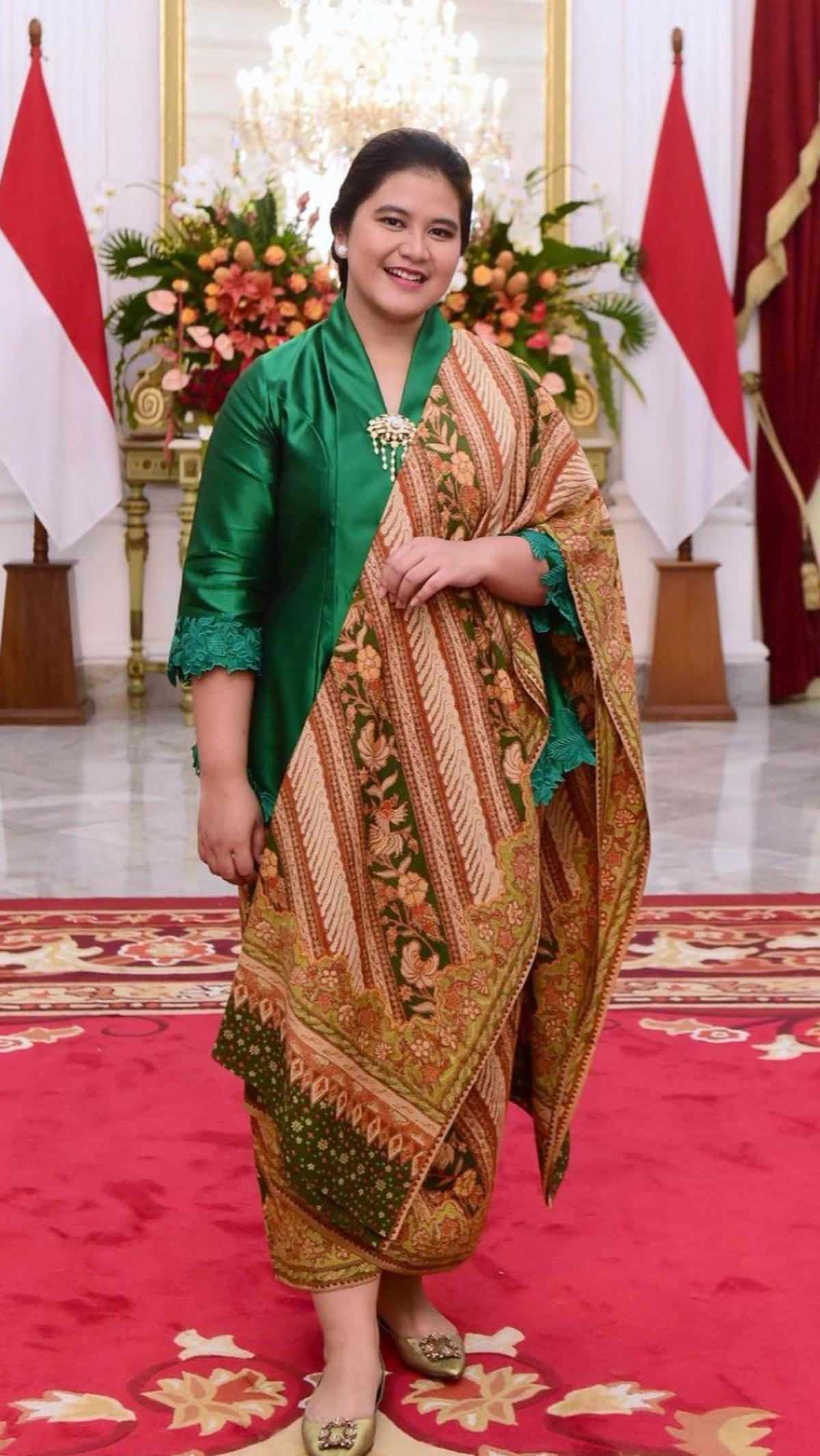 Perubahan fisik Kahiyang terlihat cukup signifikan setelah menikah dan hamil. Kondisi ini terbilang wajar lantaran dirinya mempersiapkan nutrisi untuk ketiga anaknya.