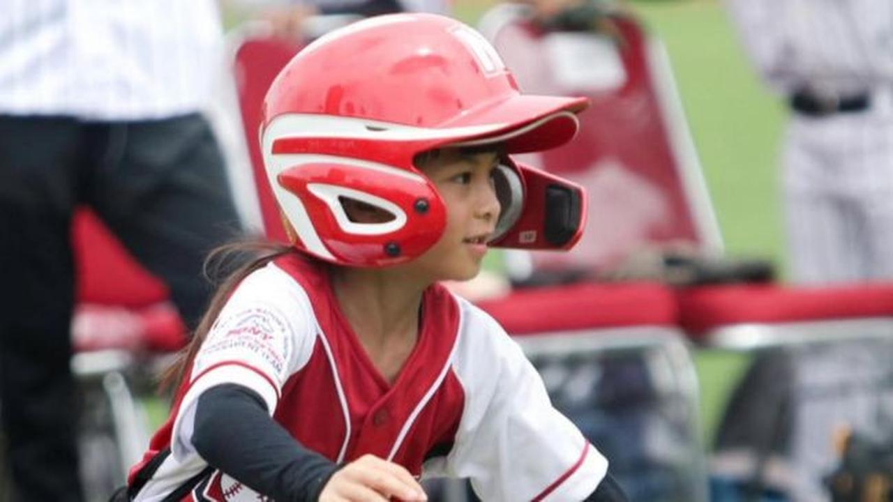 Momen Natusha Alinskie beraksi di lapangan. (credit:instagram.com/chelseaoliviaa)