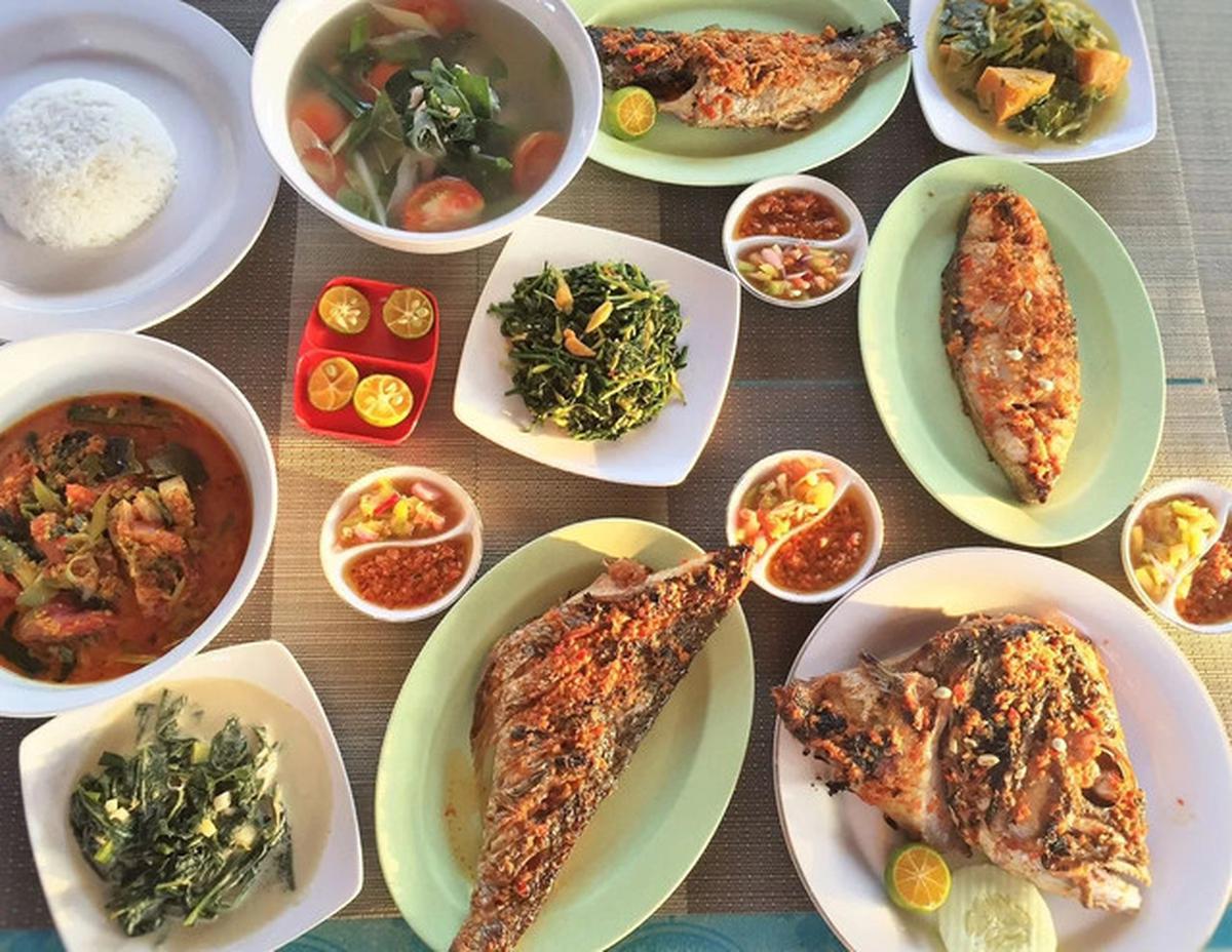 Rekomendasi Tempat Makan Ikan Bakar di Manado