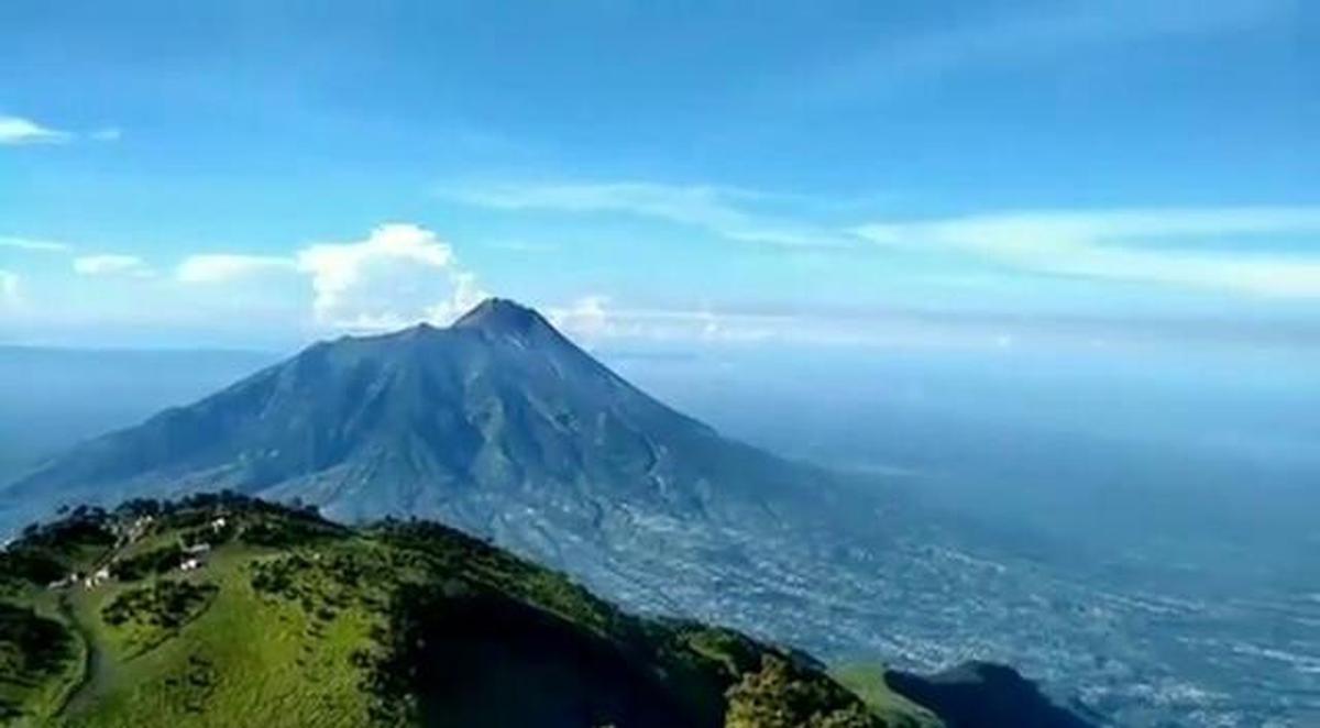 Pendakian Gunung Rinjani Ditutup hingga 31 Maret 2026, demi Keselamatan Pendaki dan Masa Depan