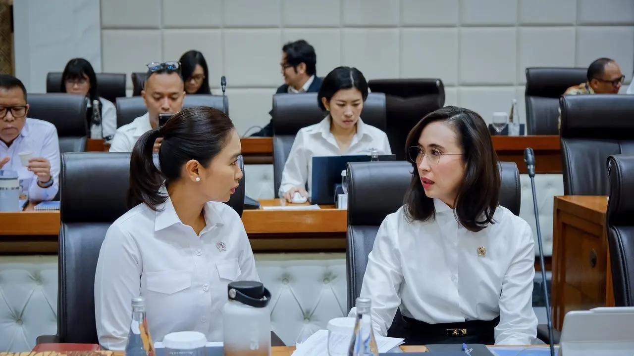 Kemenpar dalam Rapat Kerja bersama Komisi VII DPR RI