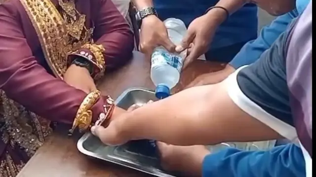 Cerita Pengantin Pria Buru-buru ke Damkar Usai Ijab Kabul