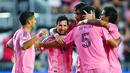 Empat gol Inter Miami masing-masing disumbangkan oleh Lionel Messi dua gol dan Luis Suariez juga dua gol. (AFP/Chandan Khanna)