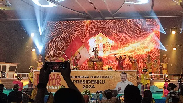 Rangkaian kegiatan perayaan HUT ke-62 Ormas MKGR di Makassar (Liputan6.com/Fauzan)
