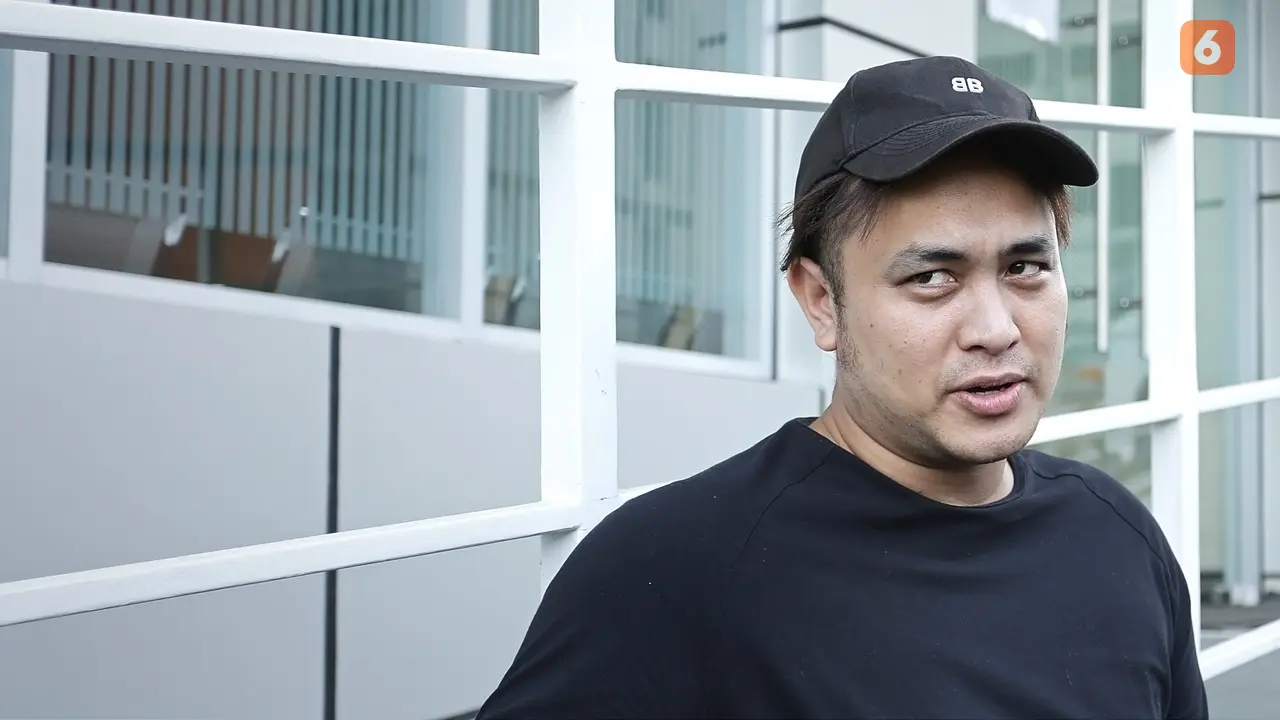[Fimela] Gilang Dirga