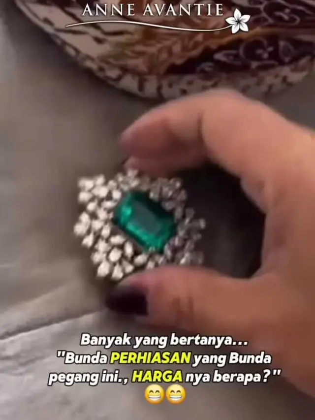 Cerita di Balik Bros Irwan Mussry yang Dikenakan saat Pernikahan Al Ghazali/Instagram @anneavantieheart